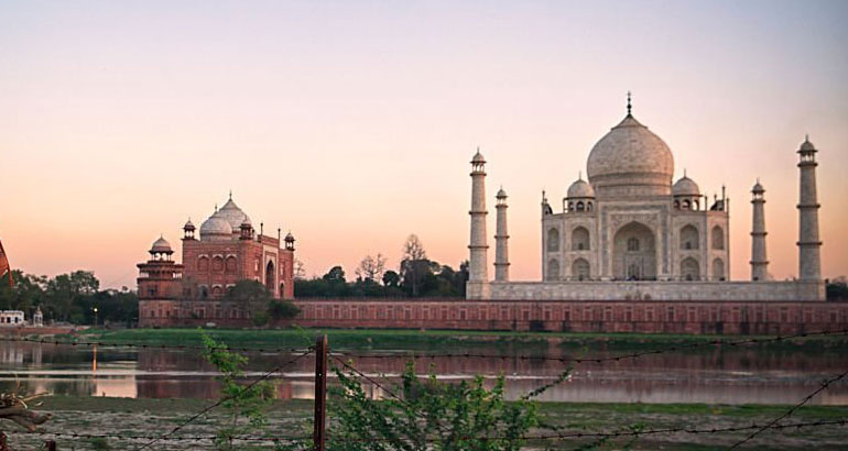 Same Day Taj Mahal Tour by Car